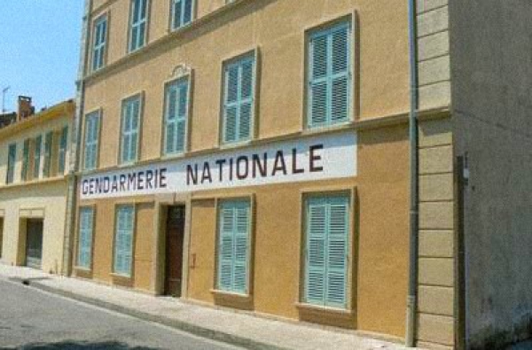 Zdjęcie z Francji - Slynny posterunek