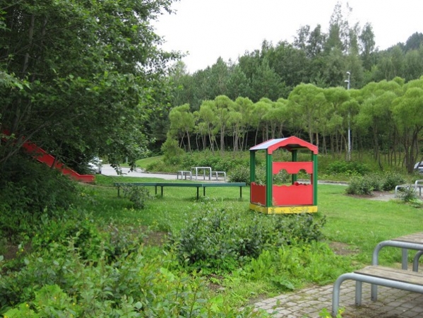 Zdjęcie z Norwegii - parking przy drodze