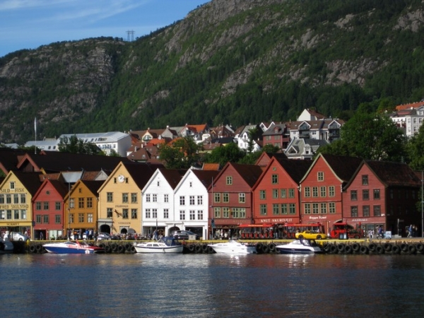 Zdjęcie z Norwegii - nabrzeże Bryggen
