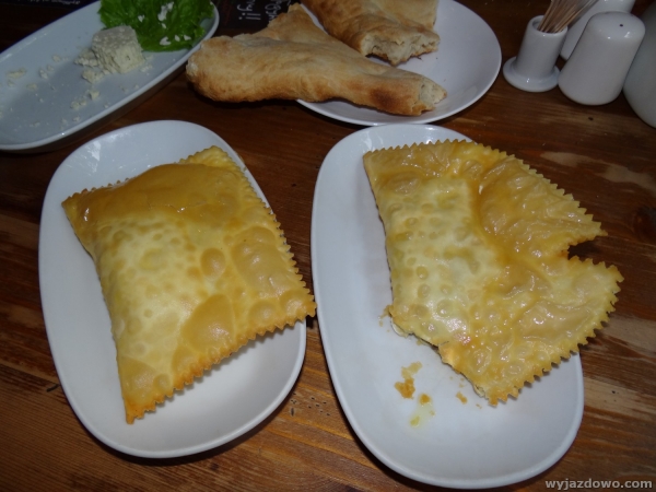 Zdjęcie z Gruzji - Chebureki (2,8 lari)