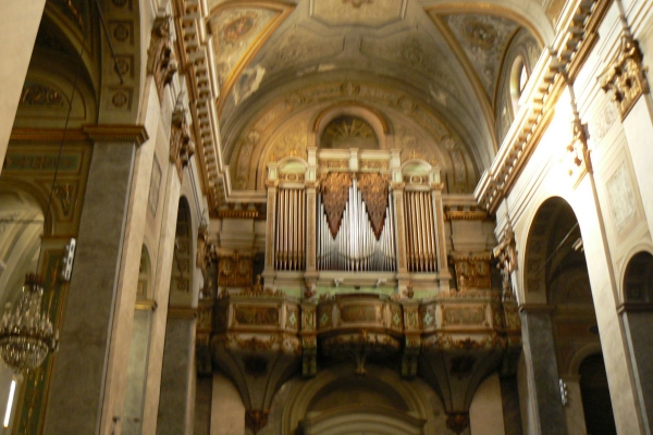 Zdjęcie z Francji - Bastia -wnętrze kościoła