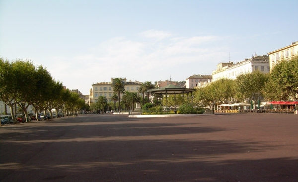Zdjęcie z Francji - Bastia -pl.Św.Mikołaja