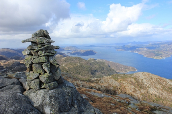 Zdjecie - Norwegia - Selvikstakken 597m.n.p.m