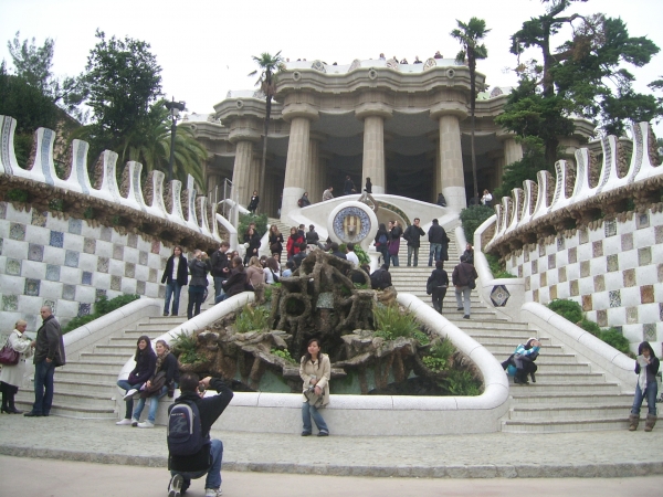 Zdjęcie z Hiszpanii - Parc Guell - wejscie