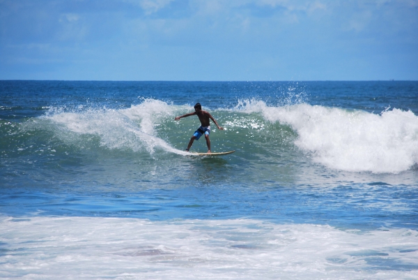 Zdjęcie z Indonezji - Raj dla surferow