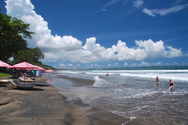 Zdjęcie z Indonezji - Seminyak - przyplyw