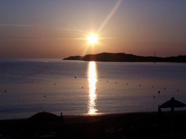 Zdjęcie z Grecji - Rankiem na plaży