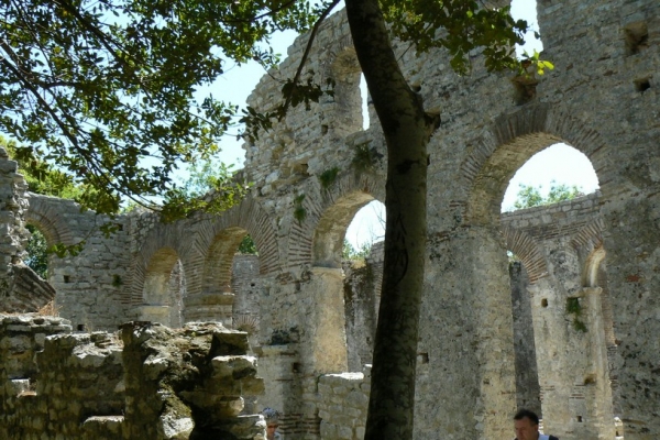 Zdjęcie z Albanii - Butrint. Bazylika