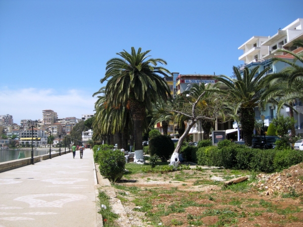 Zdjęcie z Albanii - Saranda - promenada