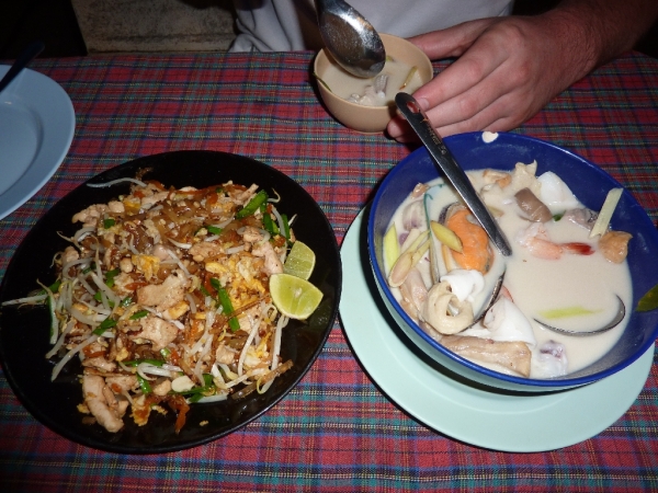 Zdjęcie z Tajlandii - Zupka i Pad thai
