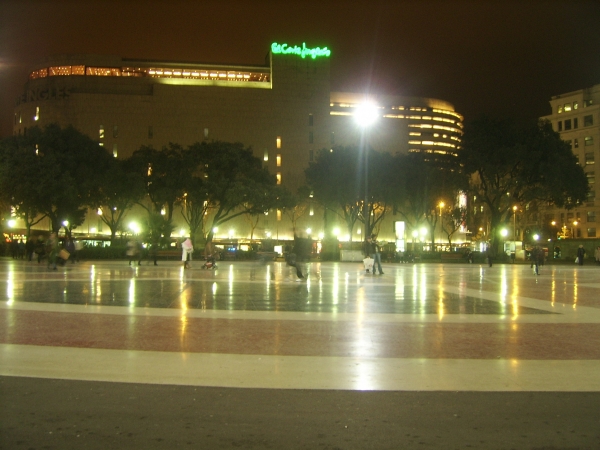 Zdjęcie z Hiszpanii - Placa de Catalunya