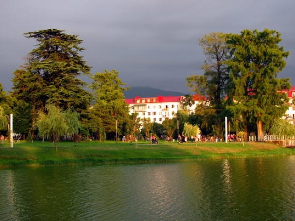 Zdjęcie z Gruzji - Park 6 Maja.