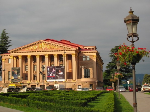 Zdjęcie z Gruzji - Teatr Dramatyczny.