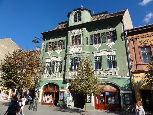 Zdjęcie z Rumunii - stare kamienice