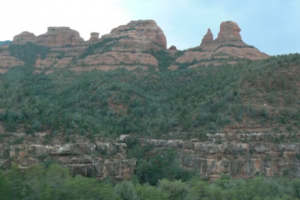 Zdjęcie ze Stanów Zjednoczonych - Oak Creek Canyon