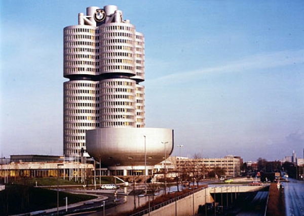 Zdjęcie z Niemiec - BIUROWIEC BMW