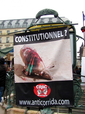Zdjęcie z Francji - Plakat przeciw corridzie