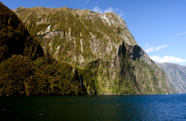 Zdjęcie z Nowej Zelandii - MILFORD SOUND
