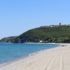 Zdjęcie z Grecji - Plaża w Skotinie z Zamkiem Platamonas w tle