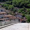 Zdjęcie z Albanii - Berat - zabytkowy most.