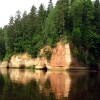 Zdjęcie z Łotwy - Spływ rzeką Gaują - piaskowcowe klify.