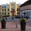 Zdjęcie z Łotwy - Kuldyga - rynek i ratusz.