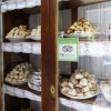 Zdjęcie z Włoch - cała szafa ciasteczek i... tripadvisor jest wszędzie:))
