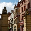 Zdjęcie z Polski - Brama Wojanowska z pruskim i śląskim herbem