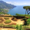 Zdjęcie z Włoch - a Ravello - sąsiad Amalfi (fota sieciowa) - zostawiamy sobie na następny raz....