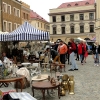 Zdjęcie z Polski - Targ staroci na lubelskim Starym Mieście.