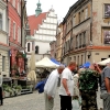 Zdjęcie z Polski - Targ staroci na lubelskim Starym Mieście.