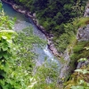 Zdjęcie z Czarnogóry - Moraca ma prawie 100 km długosci; wyrzeźbiła tu kanion 