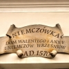Zdjęcie z Polski - niestety na drzwiach wisi informacja, że z powodu Covidu - wystawa jest nieczynna 😠