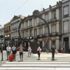 Zdjęcie z Hiszpanii - Tuż przy kaplicy rozpoczyna się elegancki deptak handlowy Calle Triana.