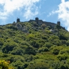 Zdjęcie z Portugalii - górujący nad miastem Castelo dos Mouros (Zamek Maurów) 