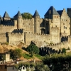 Zdjęcie z Francji - potężne podwójne mury , wieże i  bastiony Carcassonne