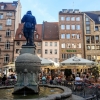 Zdjęcie z Niemiec - miasto tętni życiem w otoczeniu średniowiecznej zabudowy