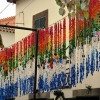 Zdjęcie z Portugalii - uliczne instalacje z plastikowych korków od butelek