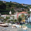 Zdjęcie z Portugalii - jest tu urocza promenada wzdłuż kamienistej plaży 