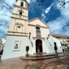 Zdjęcie z Hiszpanii - kościół El Salvador w centralnym miejscu głównego placu w Nerji 