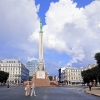 Zdjęcie z Łotwy - wychodzimy na Plac Wolności 
