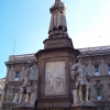 Zdjęcie z Włoch - Pomnik Leonarda da Vinci