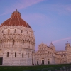 Zdjęcie z Włoch - Piazza dei Miracoli nocą